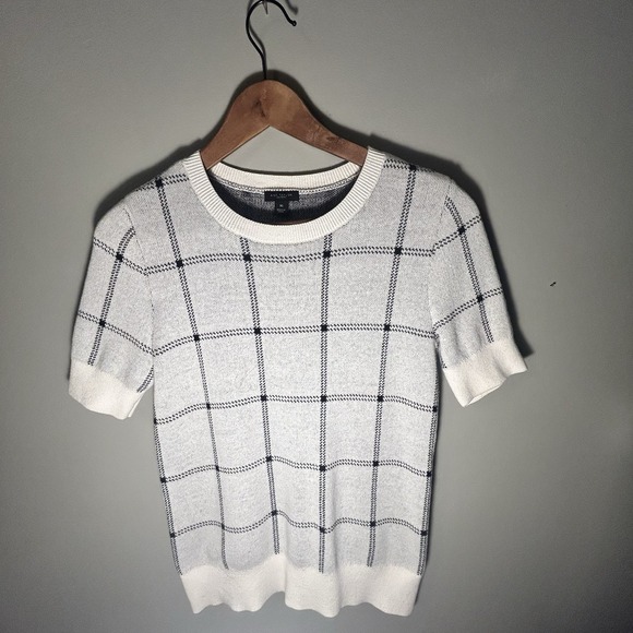 Ann Taylor Outlet Short Sleeve Sweater XS White With Detailing Classic Polished - Picture 2 of 14